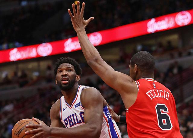  恩比德缺阵影响战局76人不敌公牛遭遇三连败